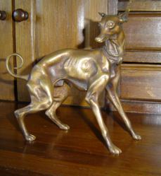 escultura cão